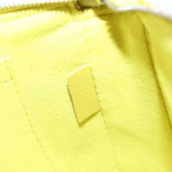 LOUIS VUITTON Epi Pochette Accessoires Pouch Pistachian M40975 LV Auth 136232V - Picture 10 of 16